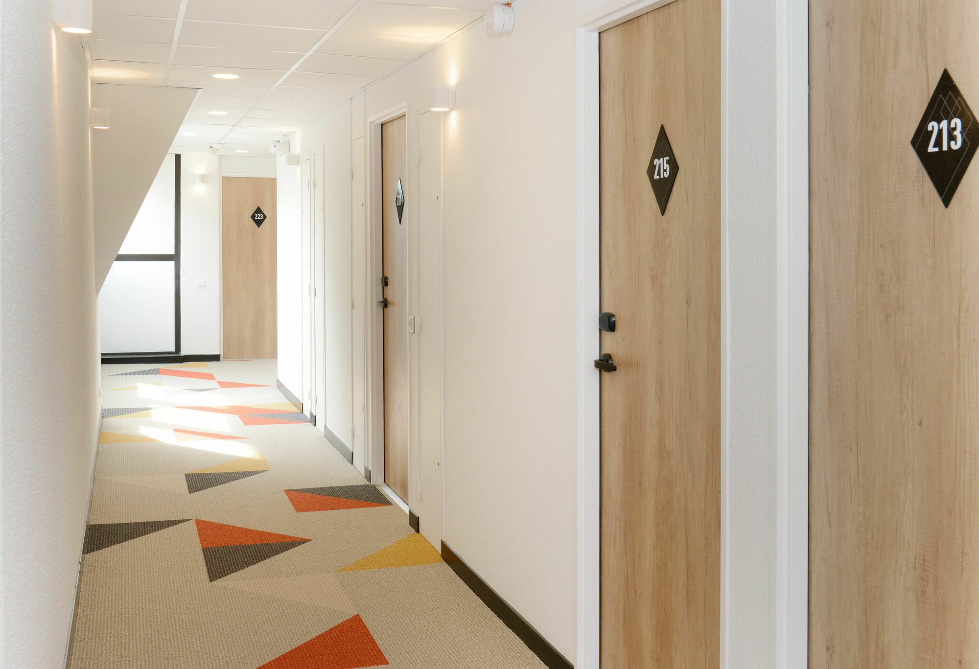 Ibis Styles Caen Centre Historique Hotel Exterior foto